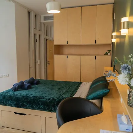 Omarais 4* Paříž